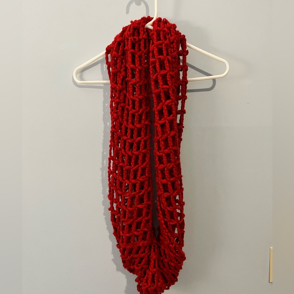 Red infinity scarf
